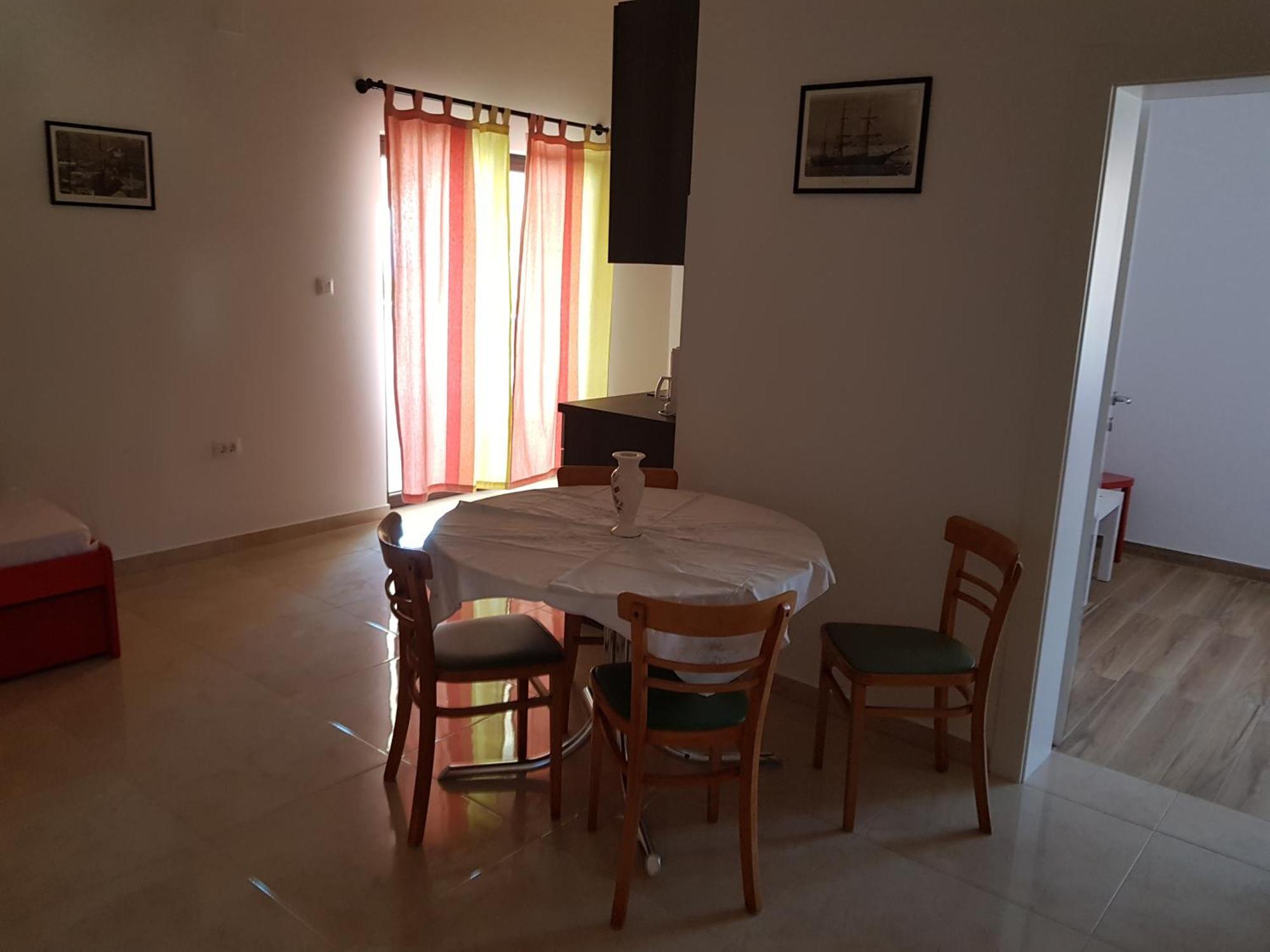 Dada Apartment *